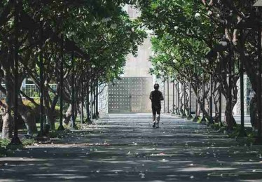 风波不断：黑料网疯传模特丑闻，平台已删但截图疯传